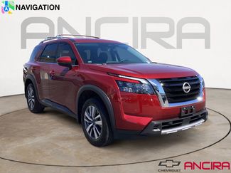 Used 2025 Nissan Pathfinder SL video 1