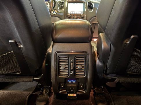 Used 2017 Dodge Durango GT w/ Premium Group image 39