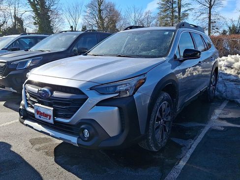 New 2025 Subaru Outback Limited image 3