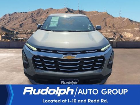 Used 2026 Chevrolet Equinox LT AWD/4WD image 8