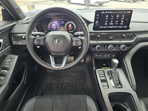 Used 2024 Acura Integra A-Spec image 9