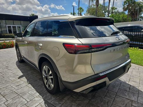 Used 2023 INFINITI QX60 Luxe w/ Performance Audio Package FWD image 6