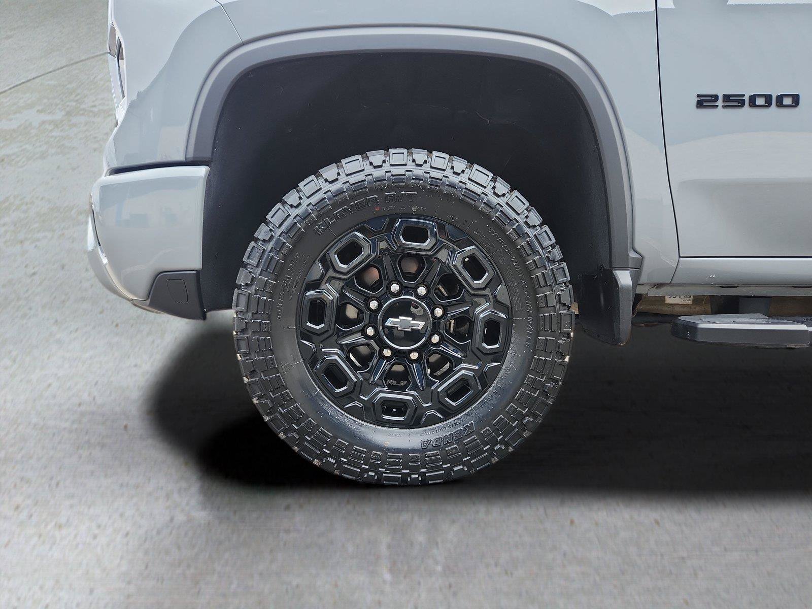 Used 2024 Chevrolet Silverado 2500 LT w/ Z71 Sport Edition AWD/4WD image 58