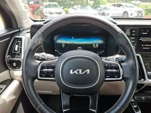 Certified 2023 Kia Sorento SX FWD image 22