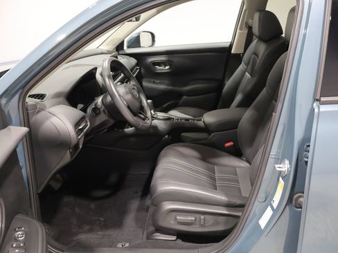 Used 2024 Honda HR-V EX-L image 10