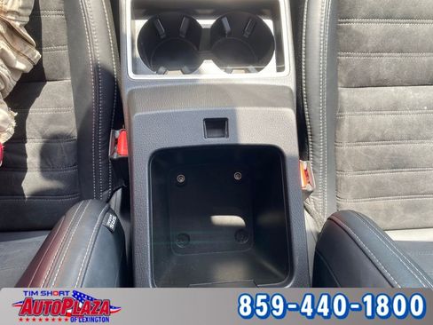 Used 2023 Mitsubishi Outlander SE image 44