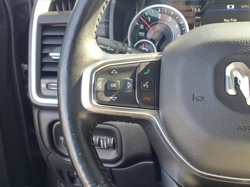 Used 2019 RAM 1500 Laramie image 18