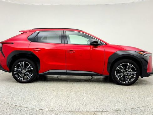 Used 2024 Toyota bZ4X AWD w/ Weather Package image 4