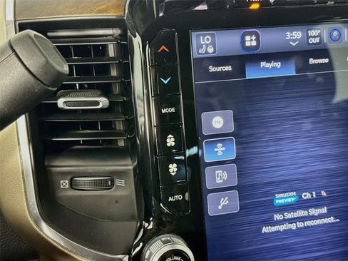Used 2024 RAM 2500 Laramie w/ Safety Group AWD/4WD image 17
