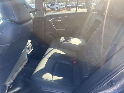 Used 2025 Toyota RAV4 XLE Premium image 12