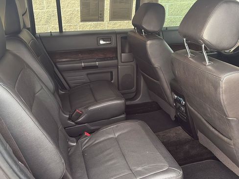 Used 2018 Ford Flex Limited w/ Equipment Group 303A AWD/4WD image 26