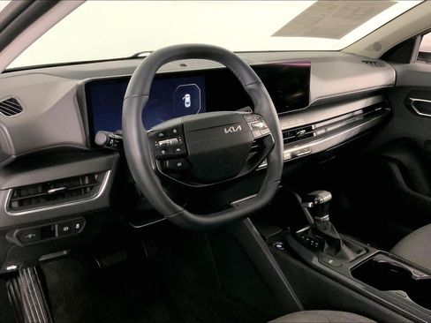 Certified 2025 Kia K4 EX FWD image 14