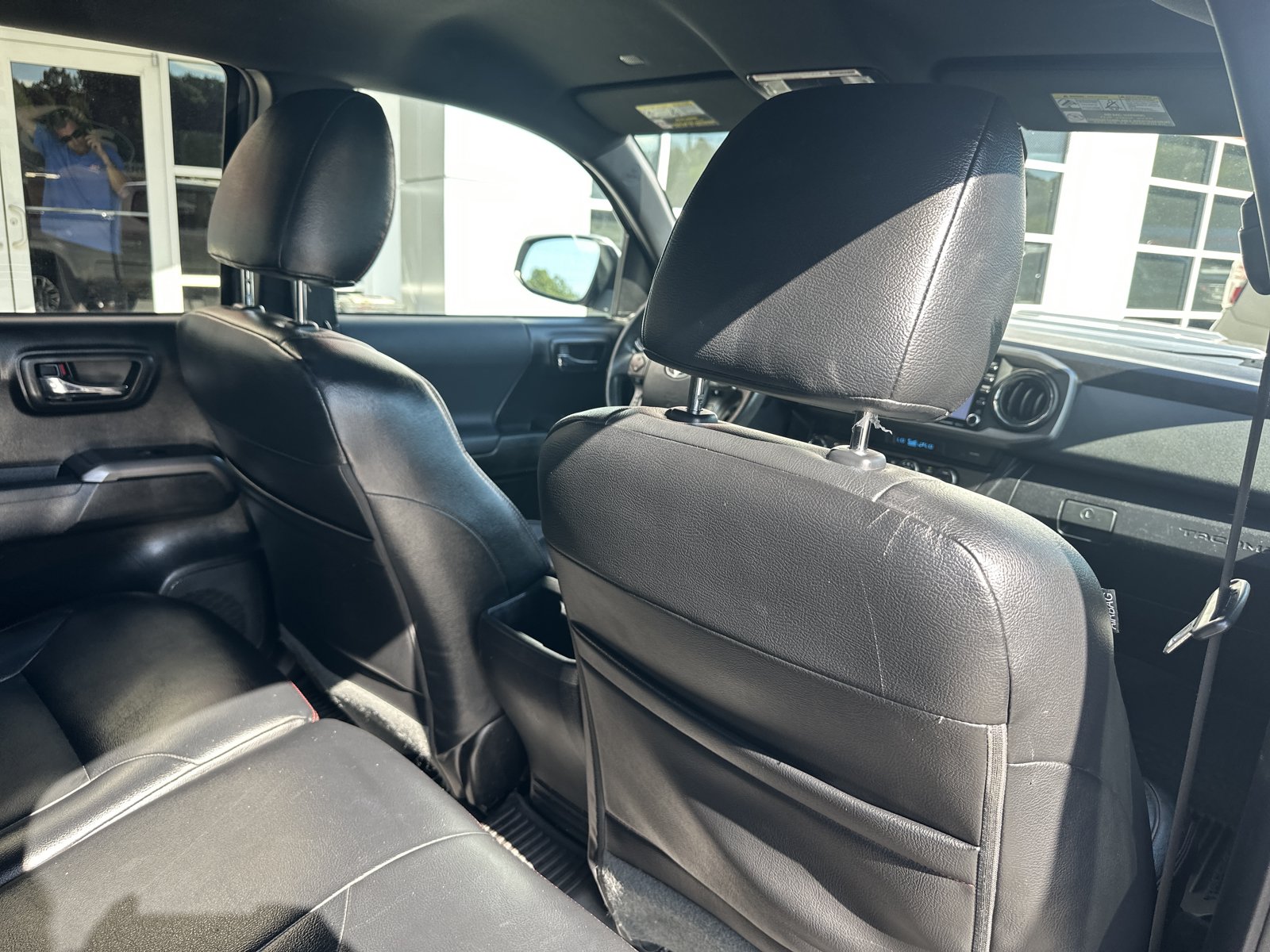 Used 2021 Toyota Tacoma TRD Sport AWD/4WD image 27