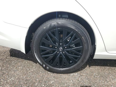 New 2025 Nissan Altima 2.5 SV w/ SV Special Edition Package image 5