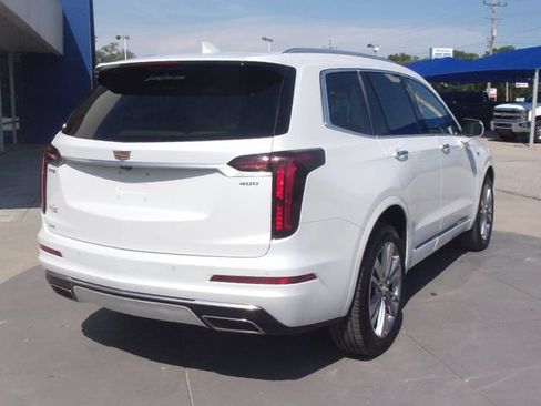 Used 2023 Cadillac XT6 Premium Luxury AWD/4WD image 16