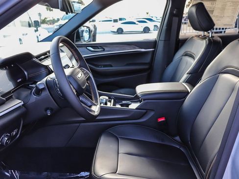 New 2026 Jeep Grand Cherokee Limited AWD/4WD image 22