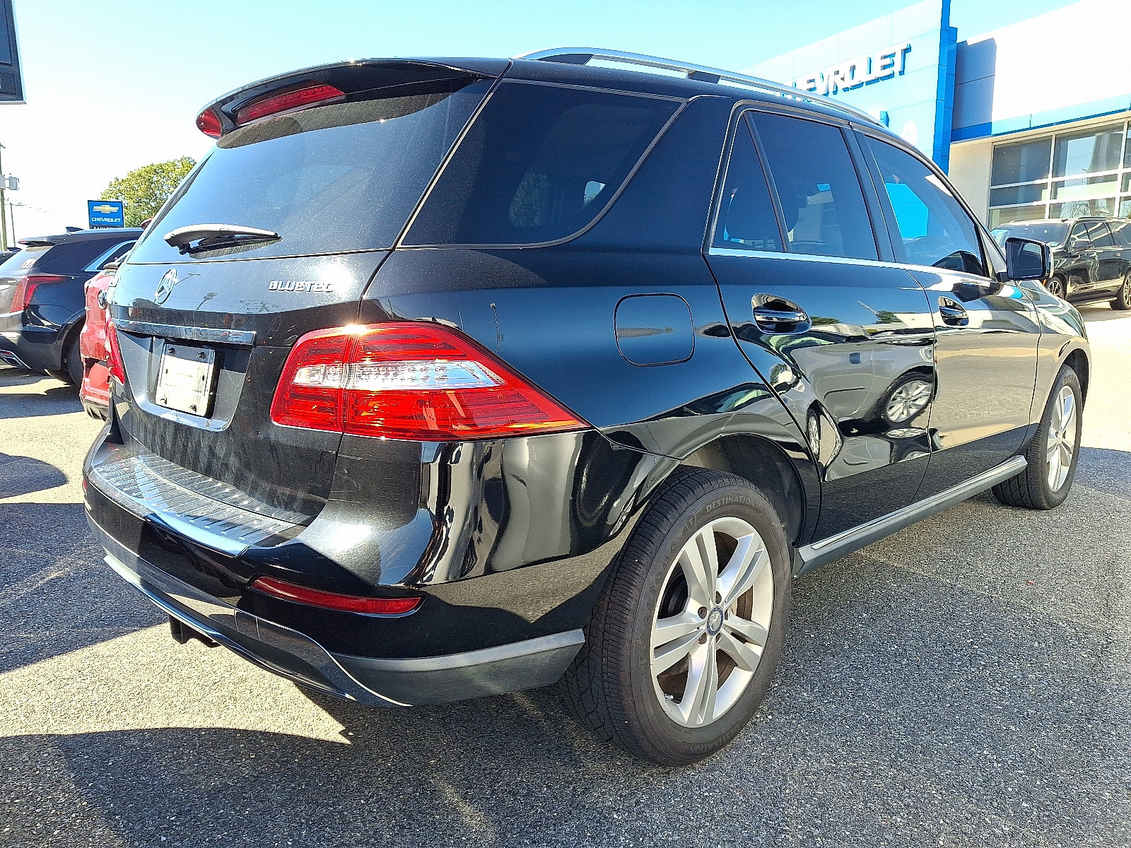 Used 2015 Mercedes-Benz ML 250 BlueTEC 4MATIC image 5