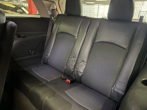 Used 2019 Dodge Journey Crossroad w/ Nav & Sun Group image 15