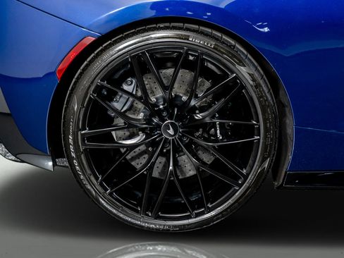 Used 2023 McLaren GT image 9