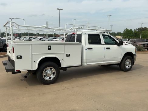 New 2024 RAM 2500 Tradesman w/ Chrome Appearance Group image 8