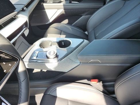 New 2025 Cadillac Optiq Luxury 2 image 20