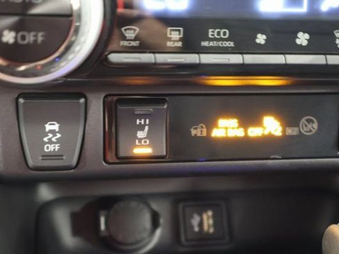Certified 2025 Toyota RAV4 XLE w/ Convenience Package AWD/4WD image 24