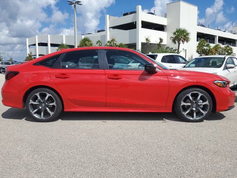 New 2025 Honda Civic Sport Touring image 4