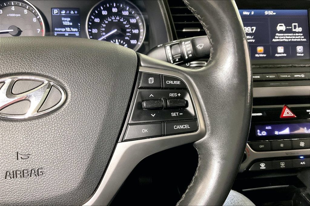Used 2017 Hyundai Elantra Limited FWD image 17