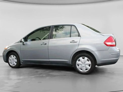 Used 2009 Nissan Versa 1.8 S FWD image 4