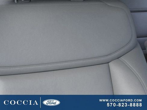 New 2026 Ford Expedition Max Active image 16