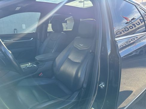 Used 2023 Cadillac XT5 Premium Luxury image 14