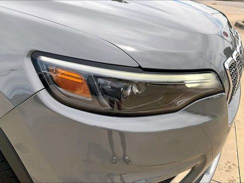Used 2020 Jeep Cherokee Limited AWD/4WD image 32