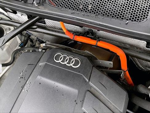 Used 2023 Audi Q5 e Premium Plus w/ Premium Plus Package AWD/4WD image 41
