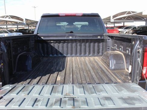 Used 2022 GMC Sierra 1500 SLT image 6