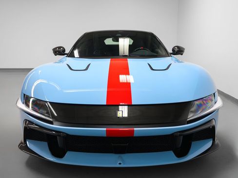Certified 2025 Ferrari 12Cilindri RWD image 17
