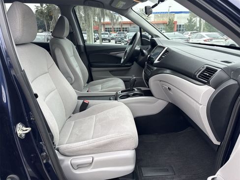 Used 2017 Honda Pilot EX image 17