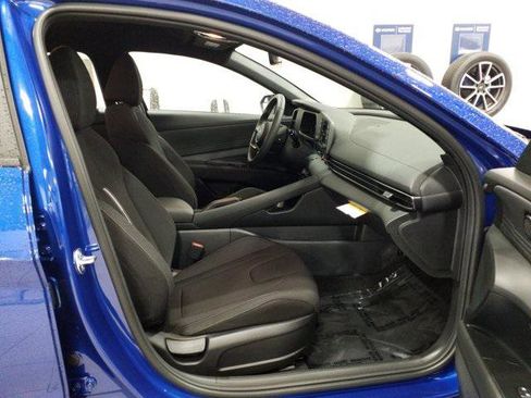 New 2026 Hyundai Elantra Sport image 18