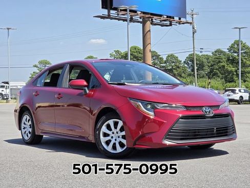 Used 2026 Toyota Corolla LE FWD image 21