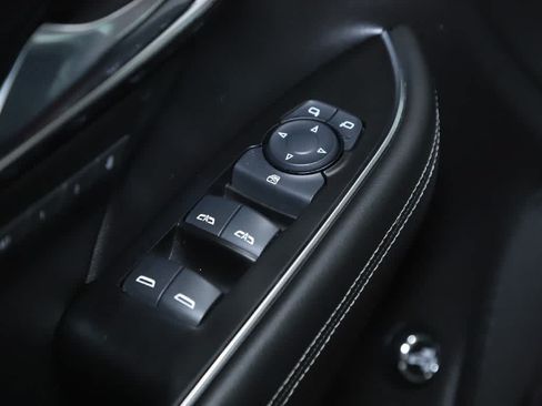 Used 2023 Buick Envision Essence AWD/4WD image 16