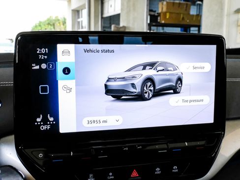 Used 2023 Volkswagen ID.4 Pro S image 28