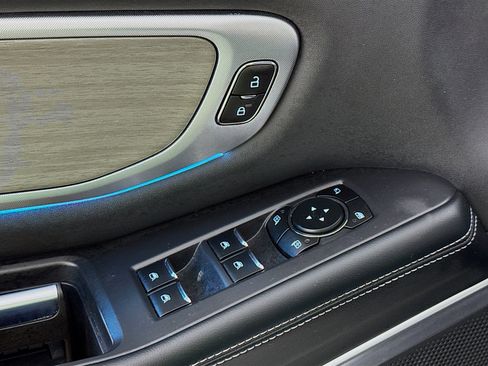 Used 2025 Ford Expedition Max Platinum image 22