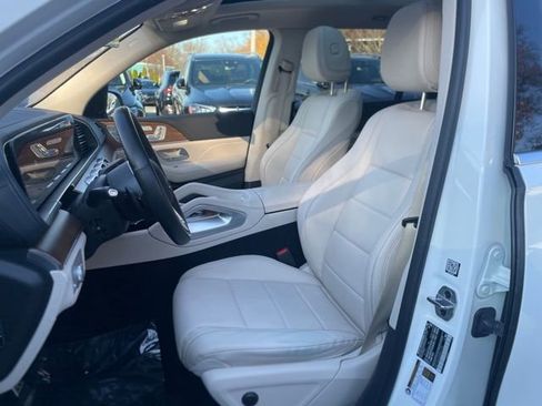 Certified 2022 Mercedes-Benz GLS 450 4MATIC image 21