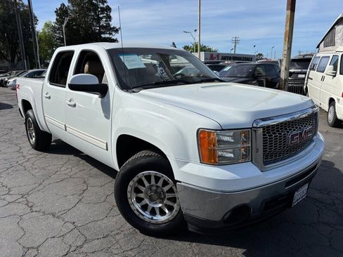 Used 2012 GMC Sierra 1500 SLT w/ SLT Convenience Package image 2