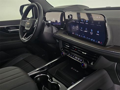 New 2025 Chevrolet Tahoe High Country image 11