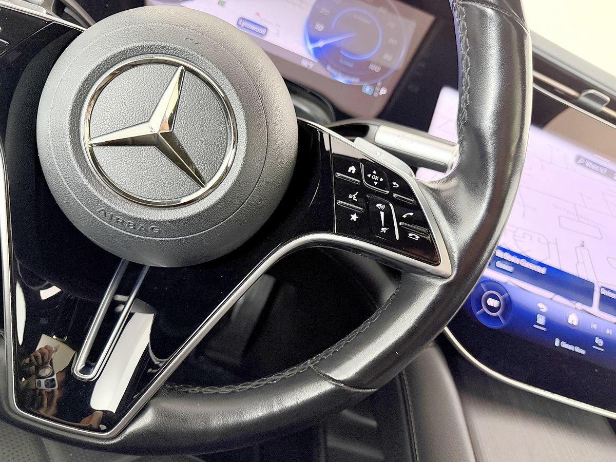 Used 2022 Mercedes-Benz EQS 580 4MATIC Sedan image 55