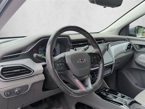 Used 2022 Chevrolet Bolt EUV Premier FWD image 9