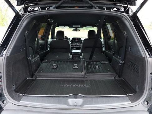 Certified 2025 Nissan Pathfinder Rock Creek AWD/4WD image 9