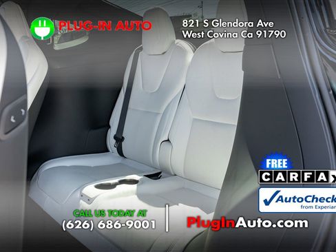 Used 2022 Tesla Model X Plaid image 12