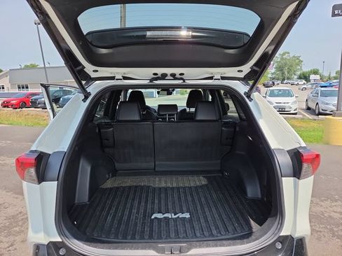 Used 2022 Toyota RAV4 XSE w/ XSE Grade Weather Package AWD/4WD image 28