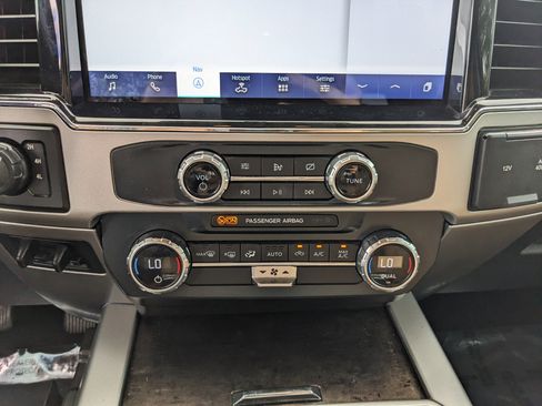 Certified 2022 Ford F250 Lariat image 26